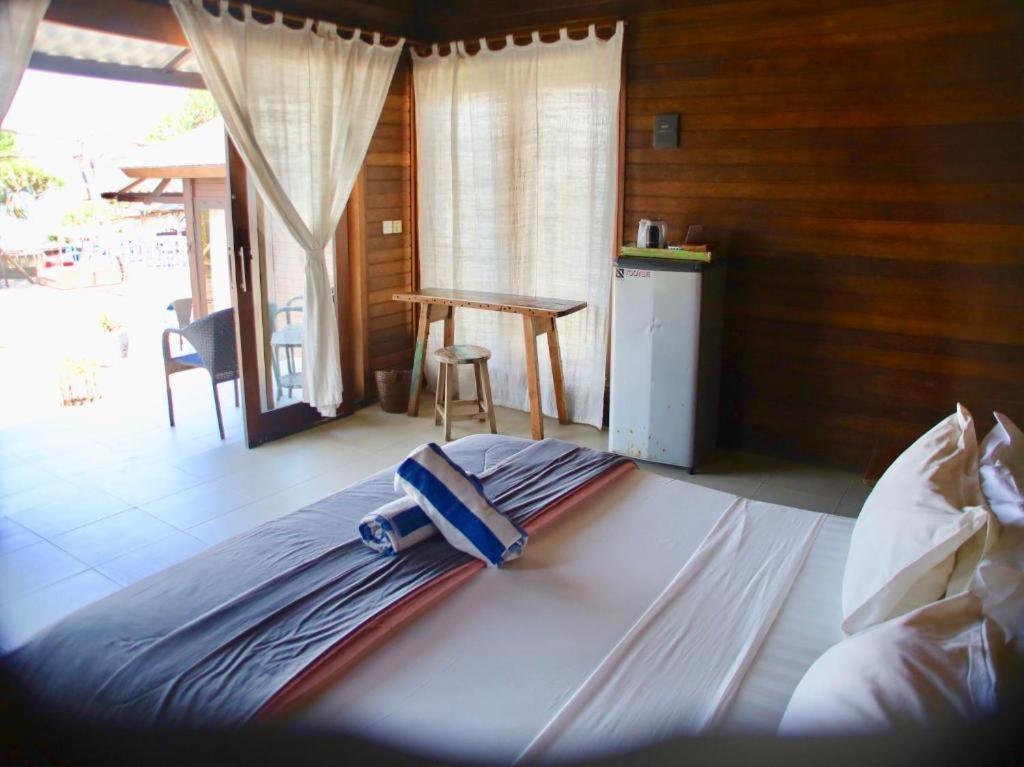The Palms Ceningan Hotel Nusa Lembongan  Phòng bức ảnh